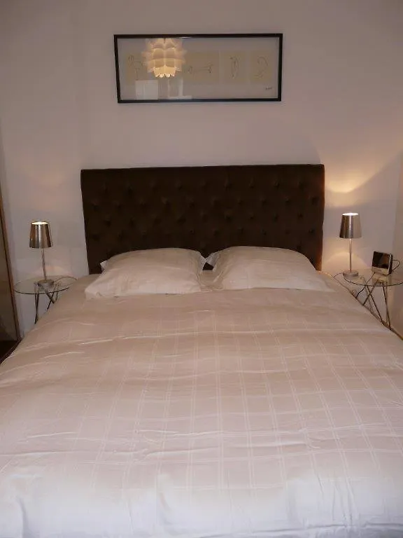 Apartment Batignolles Paris